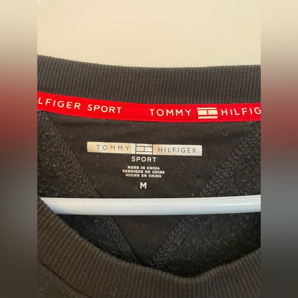 Tommy Hilfiger Sweater - Picture 3 of 3